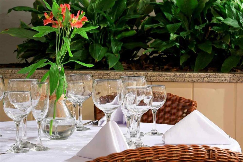 Mercure Curitiba Centro Restaurant photo