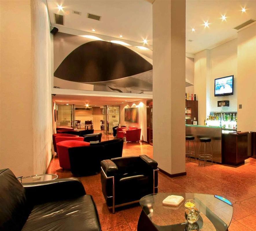 Mercure Curitiba Centro Intérieur photo