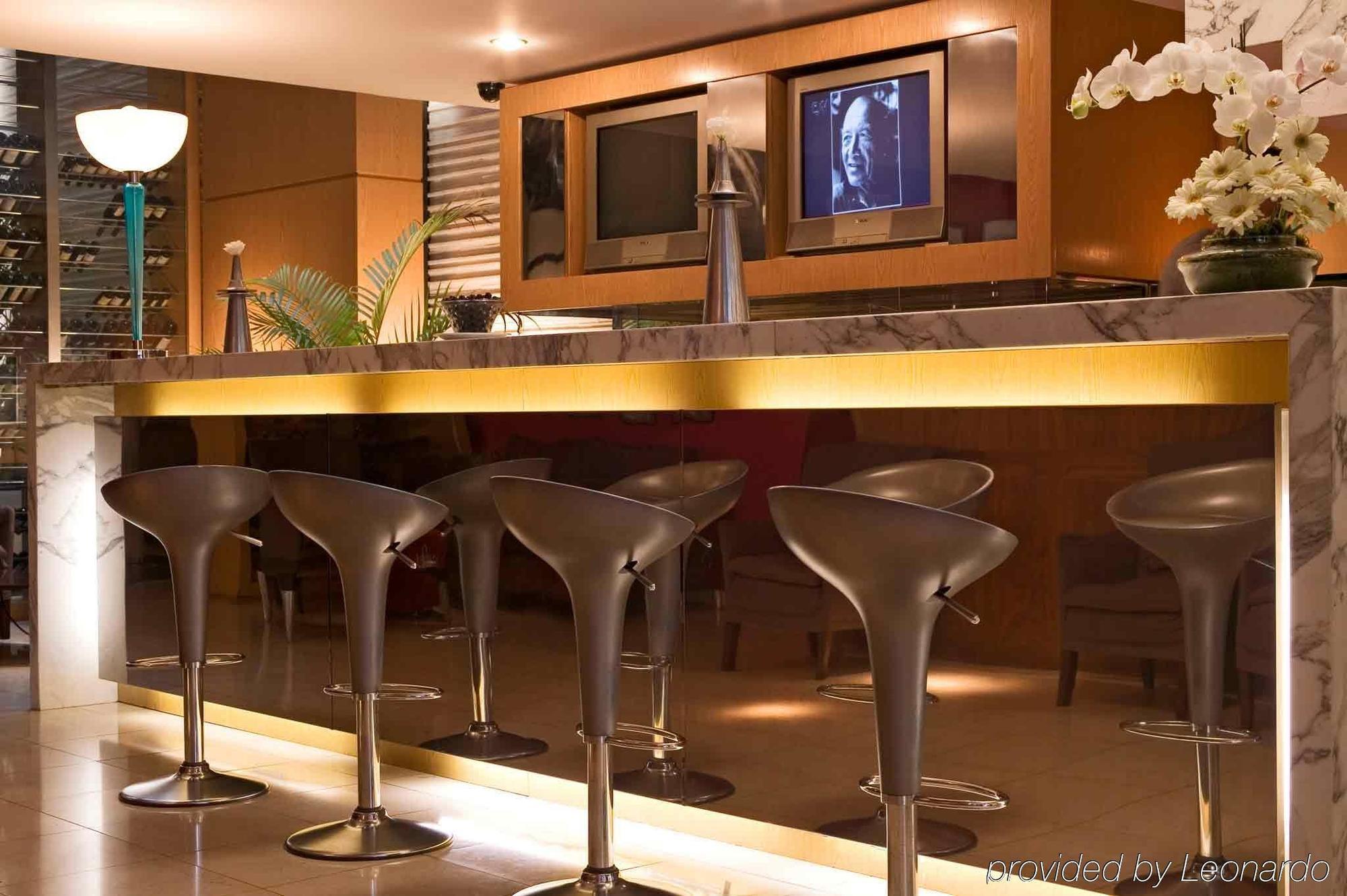 Mercure Curitiba Centro Restaurant photo
